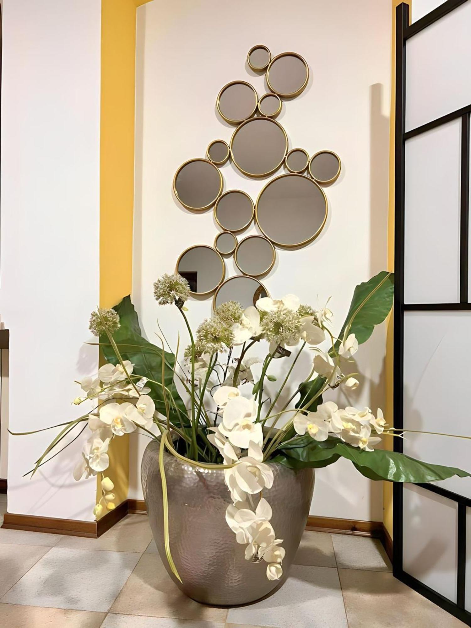 Gorizia Holiday Inn Rastello Suite Exterior foto